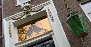 Yab yum unlocked takes you back to the years during which yab yum was famous all over the world. Eigenaar Luxebordeel Yab Yum Vrijgesproken Van Witwassen Amsterdam Ad Nl