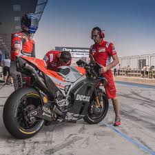 Epingle Par Miguel Angel Esquivel Sur Amoto Gp Wsbk Racing Ducati Ducati Corse