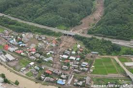地域 建設事務所名 (事務所名) 浸水想定区域図の公表河川 市町村ハザードマップ作成支援河川 公表済 公表済 佐久 千曲川（川上村～佐久市）（pdf：5,199kb） 相木川（pdf：1,144kb） 大石川（pdf：5,199kb） 金峰山川（pdf. æ–œã‚å†™çœŸ å¹³æˆ18å¹´7æœˆè±ªé›¨ é•·é‡ŽçœŒä¸‹åœŸç ‚ç½å®³ 2006å¹´7æœˆ ç½å®³èª¿æŸ»æ´»å‹• æ°—å€™å¤‰å‹•å¯¾ç­– äº‹æ¥­ç´¹ä»‹ å›½éš›èˆªæ¥­æ ªå¼ä¼šç¤¾
