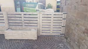 Visualizza gratis il fatturato e l'utile/perdita di la.pla.fer.cart. Idea Pallet Realizzazione Di Recinzione Per Lo Spazio Facebook