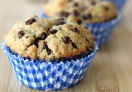 Les Muffins Au Beurre D Arachides Et Chocolat Sont Facile A Faire Et Delicieux Recipe Pumpkin Spice Muffin Recipe Pumpkin Spice Muffins Cake Mix Recipes