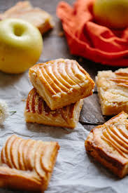 Apple Almond Shortbread Bars Coley Cooks Recipe Shortbread Bars Recipes Shortbread Bars Fall Dessert Recipes Easy