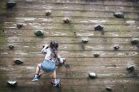 Der testsieger sollte im kletterwand zu hause test sich gegen alle konkurrenten behaupten. Kletterwand Outdoor Selber Bauen So Geht S
