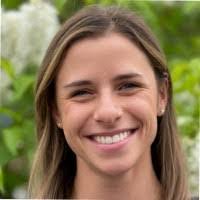 Hannah Weinstock's Instagram, Twitter & Facebook