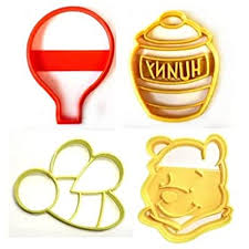 The film was directed by wolfgang reitherman, produced by walt disney productions. Buy Winnie The Pooh Adventures Balloon Bee Hunny Honey Pot Disney Book Kids Cartoon Set Of 4 Special Occasion Cookie Cutters Made In Usa Pr1064 Online In Italy B07gxvhp3b