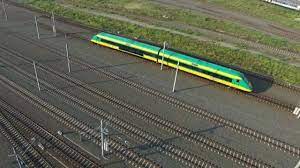 Iesirea din tren se va face pe la usile vagoanelor 2 si 4; Tren Bucuresti Brasov Privat Astra