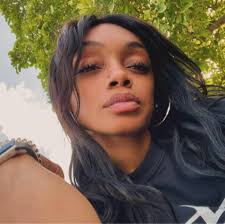 Carolina Panthers baller Xavier Legette was at the Kentucky Derby Saturday  showing how them country boys do it. 😌😌