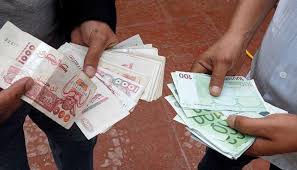 ارتفع سعر تحويل عملة اليورو مقابل عملة الدينار العراقي اليوم الأربعاء 28 أبريل 2021 بمقدار (4.9859) نقطه وبمعدل (0.28%) والأسعار القديمة لسنوات ماضية و الرسم البيانى الشارت الشهري للعملتين والتحويل سعر اليورو مقابل الدينار العراقي اليوم محدث كل ساعه ! Ø³Ø¹Ø± Ø§Ù„Ø¯ÙˆÙ„Ø§Ø± ÙˆØ§Ù„ÙŠÙˆØ±Ùˆ ÙÙŠ Ø§Ù„Ø¬Ø²Ø§Ø¦Ø± Ø§Ù„ÙŠÙˆÙ… Ø§Ù„Ø¥Ø«Ù†ÙŠÙ† 15 ÙØ¨Ø±Ø§ÙŠØ± 2021