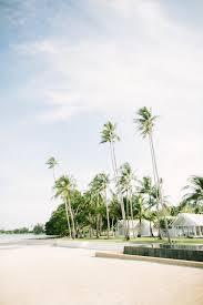 Now, there is also someone creating dream weddings here. Elegant Sophisticated Wedding In Koh Samui Saya Wedding Photographer Paris Wedding Photographer Paris