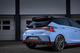 2021 hyundai i20 n line, performans odaklı parçaları ile gelecek yıl satışa sunulacak. 2021 Hyundai I20 N Will Arrive In Europe With 201 Hp Engine Slashgear