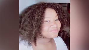 The columbus dispatch reported a crowd of protesters had gathered near a home on the city's southeast side where the shooting occurred chief michael woods said.columbus mayor andrew ginther confirmed the fatal shooting, saying on twitter that a young woman tragically lost her life. Y6bqnca2olswmm