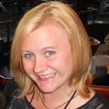 Alexis Warren's Instagram, Twitter & Facebook