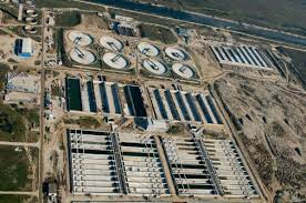 Jardinierele de pe strazi stau. DupÄƒ 26 De Ani Bucurestiul Are StaÅ£ie De Epurare A Apei Rfi Mobile