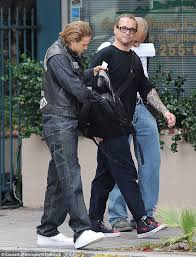 Charlie Hunnam S Lookalike Stunt Double Helps Out On Set Of Soa Sons Of Anarchy Sons Of Anarchy Samcro Charlie Hunnam