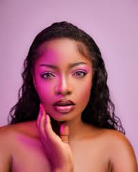 Diana Bouli (@dianabouliii) • Instagram photos and videos