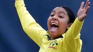 Leg-spinner Alana King stars for Australia in abandoned game against  Pakistan