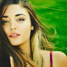 Asklaftananlamaz Hayat Murat Handeercel Burakdeniz Turkishseries Turkey Istanbul Kiss Love Couple Foreve Beauty Full Girl Dp Photos Brunette Beauty