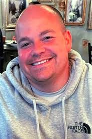 Mary Kendra's Instagram, Twitter & Facebook