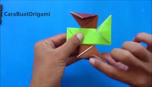 Cara membuat origami bentuk shuriken 3 bintang. Work At Home Cara Membuat Origami Shuriken Ninja 8 Sudut Facebook