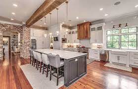 Many of these craftsman home plans are 3 bedroom designs with 2 or 2 1/2 bathrooms, a very popular configuration. Modern Craftsman Style House Design Ideas Designing Idea