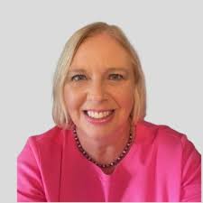 I got to meet Katy (Cleary) Blew in person today! Such a small world that  she was vacationing this week to see family in the town I live in. Always  such a