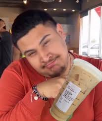 sleepy girl (@sarah_cheyne)