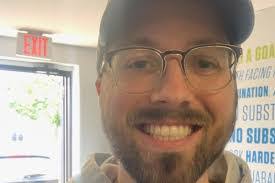 Jesse Beard's Instagram, Twitter & Facebook