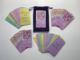 From the above, making a personal oracle set will be an interesting experience. Self Empowerment Oracle Deck Follow Your Own Rhythm