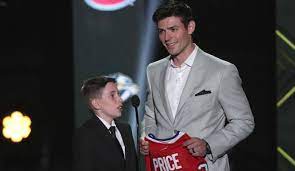Carey price (born august 16, 1987) is a canadian professional ice hockey goaltender for the montreal canadiens of the national hockey league (nhl). Canadiens Goalie Carey Price Surprises 11 Year Old Who Lost Mother To Cancer At Nhl Awards Cjwe