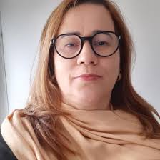 Elaine Cristina Da Silva Jorge opiniões