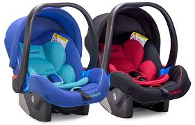 Bayi berkenaan dikeluarkan dari kenderaan itu dalam keadaan berdarah dan tidak bergerak, menurut beliau. Subsidi Kerusi Kanak Kanak Bmw