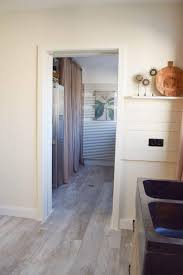 Streichen Mit Kreidefarbe Von Painting The Past Wandfarbe Mobelfarbe Ideen Fur Wande Mobel Und Turrahmen Test Erfahrun In 2020 Kreidefarbe Kreide Diy Kreidefarbe