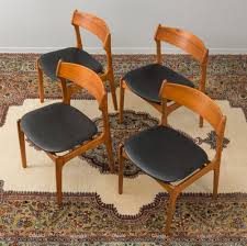 For Sale Danish Dining Chairs By Eric Buch For O D Mobler 1950s Danish Dining Chairs Dining Chairs Orange Dining Chairs