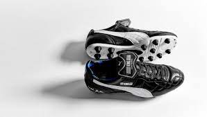 5 millionen mark / jahr. Puma King Lothar Matthaus Soccerbible