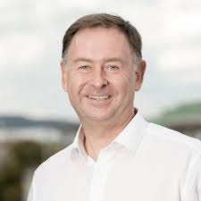 I'm happy to share that I'm starting a new position as Head of Technology  at Geely Europe Innovation and Collaboration AB.