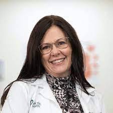 Sarah Levan's Instagram, Twitter & Facebook