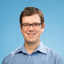 John mcafee vermögen wird auf rund 3.7 millionen euro geschätzt. Finanzkrise Trifft Die Reichen John Mcafee Verlor Fast Alles Tim Schafer Media