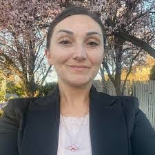 Penny Crowder's Instagram, Twitter & Facebook