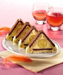 1, 5 cana de alpte 2 linguri zahar pudra, 1. Cea Mai BunÄƒ Si UsoarÄƒ CabanÄƒ PrÄƒjiturÄƒ Cu BiscuiÅ£i Si Banane FÄƒrÄƒ Coacere Si Cu Efect Garantat Antena 1