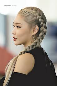 Pin By Goldentaei On ˏˋ Chungha ˎˊ Blonde Braids Hair Styles Beauty