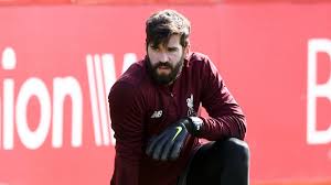 Yapılan aramalar sonucunda alisson'un babasının cansız bedenine ulaşıldı. Alisson Replaces Karius As Liverpool S Number One As Com