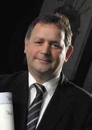 Nigel Rich's Instagram, Twitter & Facebook