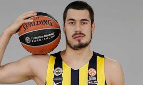 Najzanimljiviji članci, slike i video vezani za temu nikola kalinić. Nikola Kalinic Suggests The Same Ball For All Competitions Eurohoops
