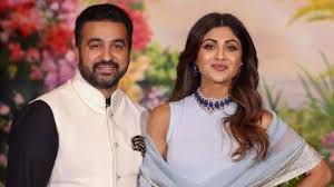 Shilpa shared an endearing video on instagram in which the duo can be seen kissing each other in the beautiful location. Shilpa Shetty S Husband Raj Kundra Arrested In Porn Films Case Newsbytes