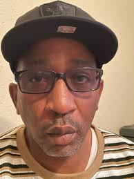 Guest commentary: Political dichotomy undermines Western democracy