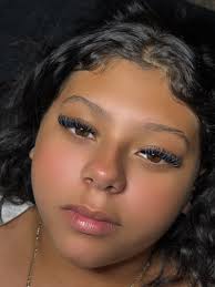 I am a lash tech of 4 years I offer classic hybrid and volume lashes for  $60 My lash page is @thelashroombyashley_