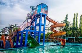 Taman Wisata Tirta Tamansari Waterbyur Bantul Adalah Sebuah Komplek Kolam Renang Yang Kawasannya Lumayan Luas Mencapai 1 5 Ha Kolam Kolam Renang Taman