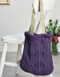 From knitted reusable groceries bags to evening clutches to felted bag. Over 180 Free Bag Knitting Patterns You Ll Love Knitting And Using 199 Free Knitting Patterns