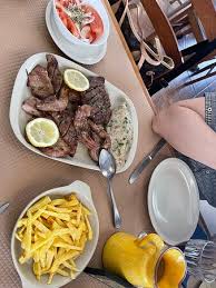 Tem dois pisos, garagem, pequena piscina e garagem. Ponte De Sor Imagens Fotos De Ferias De Ponte De Sor Distrito De Portalegre Tripadvisor