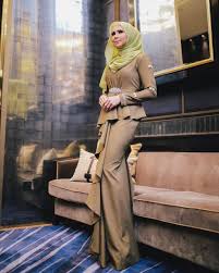 Latest oldest most discussed most shared most viewed. Pin On Fesyen Wanita